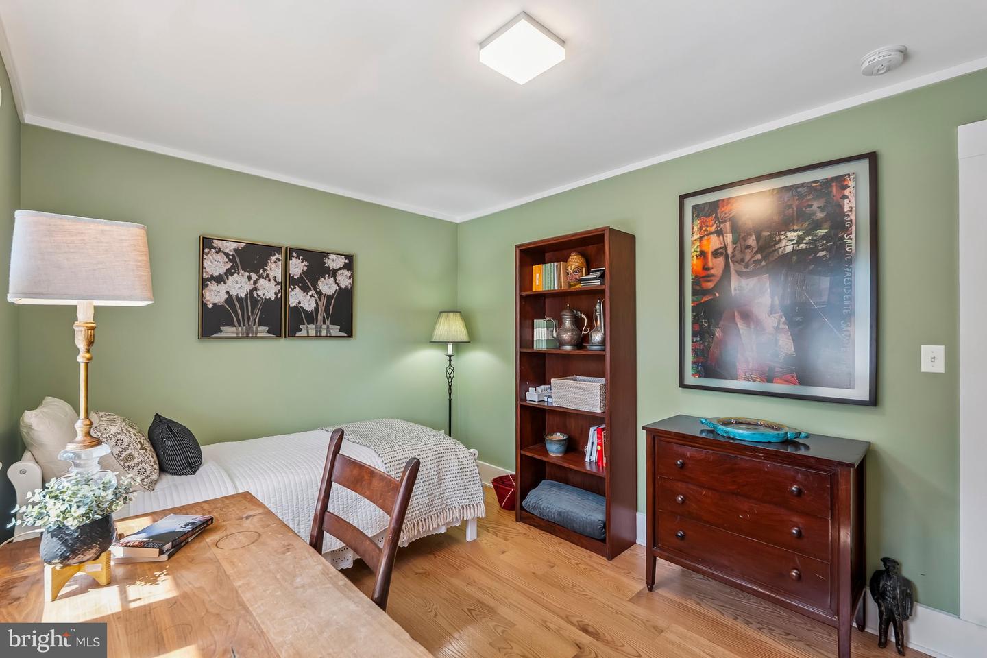 3701 N OAKLAND ST, ARLINGTON, Virginia 22207, 4 Bedrooms Bedrooms, ,3 BathroomsBathrooms,Residential,For sale,3701 N OAKLAND ST,VAAR2064064 MLS # VAAR2064064