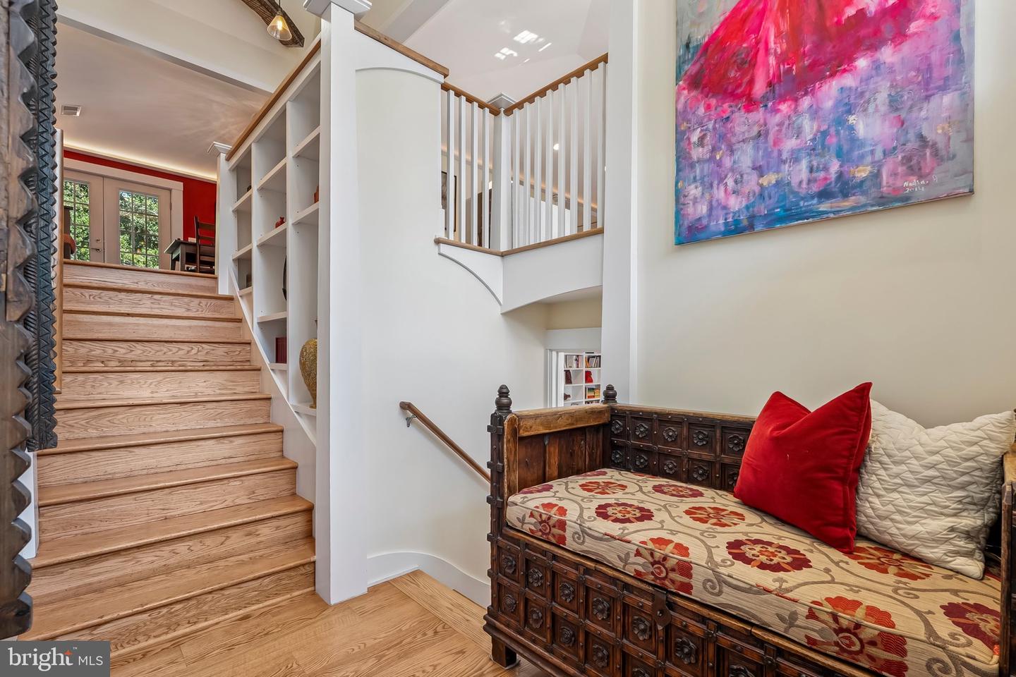 3701 N OAKLAND ST, ARLINGTON, Virginia 22207, 4 Bedrooms Bedrooms, ,3 BathroomsBathrooms,Residential,For sale,3701 N OAKLAND ST,VAAR2064064 MLS # VAAR2064064