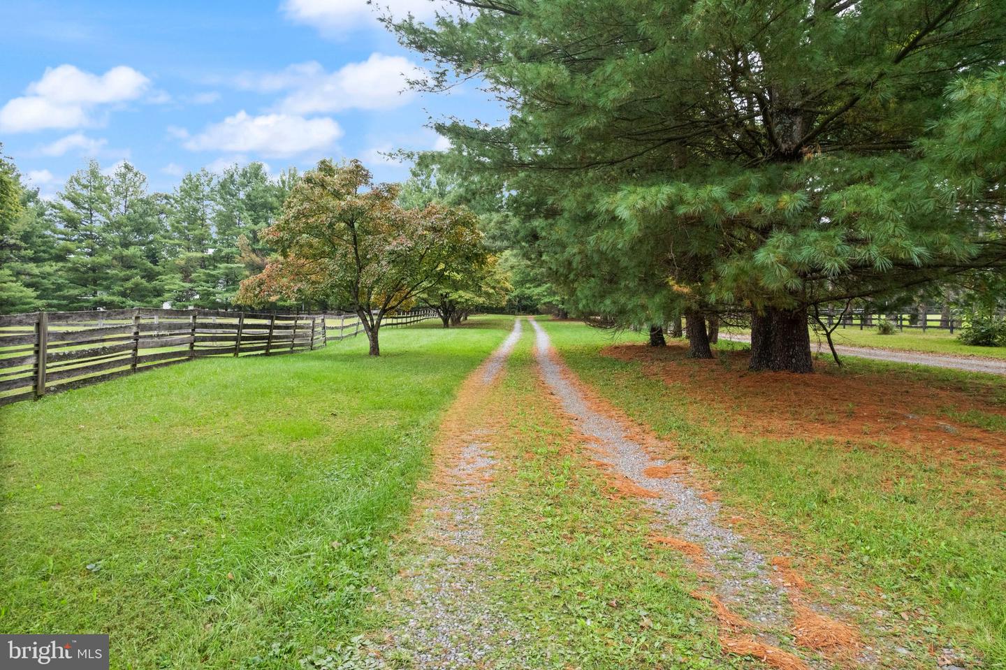 18957 AIRMONT RD, PURCELLVILLE, Virginia 20132, 3 Bedrooms Bedrooms, ,2 BathroomsBathrooms,Residential,For sale,18957 AIRMONT RD,VALO2107398 MLS # VALO2107398