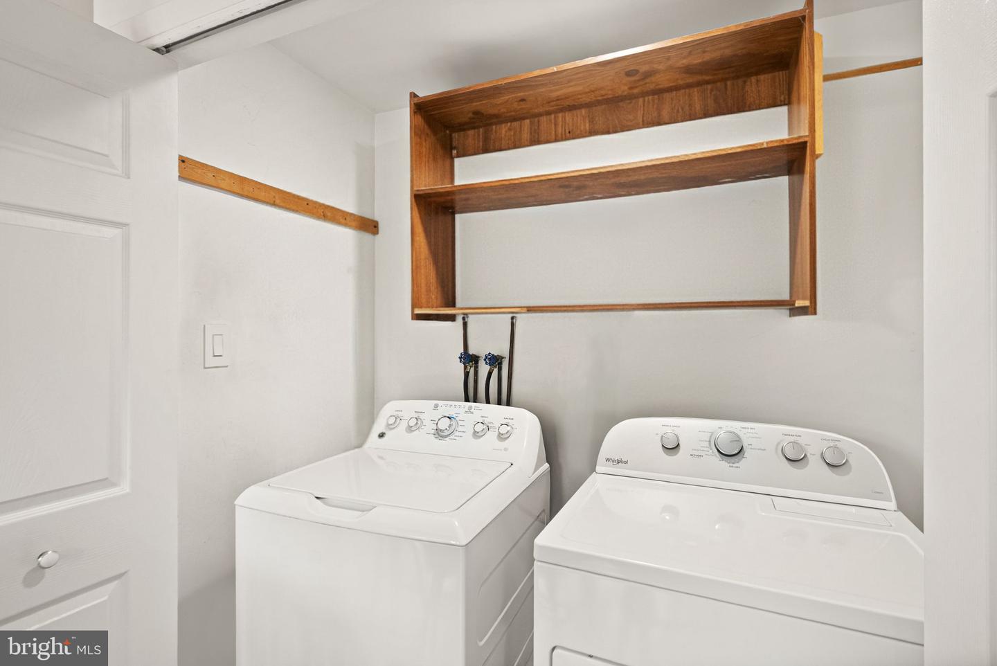 18957 AIRMONT RD, PURCELLVILLE, Virginia 20132, 3 Bedrooms Bedrooms, ,2 BathroomsBathrooms,Residential,For sale,18957 AIRMONT RD,VALO2107398 MLS # VALO2107398