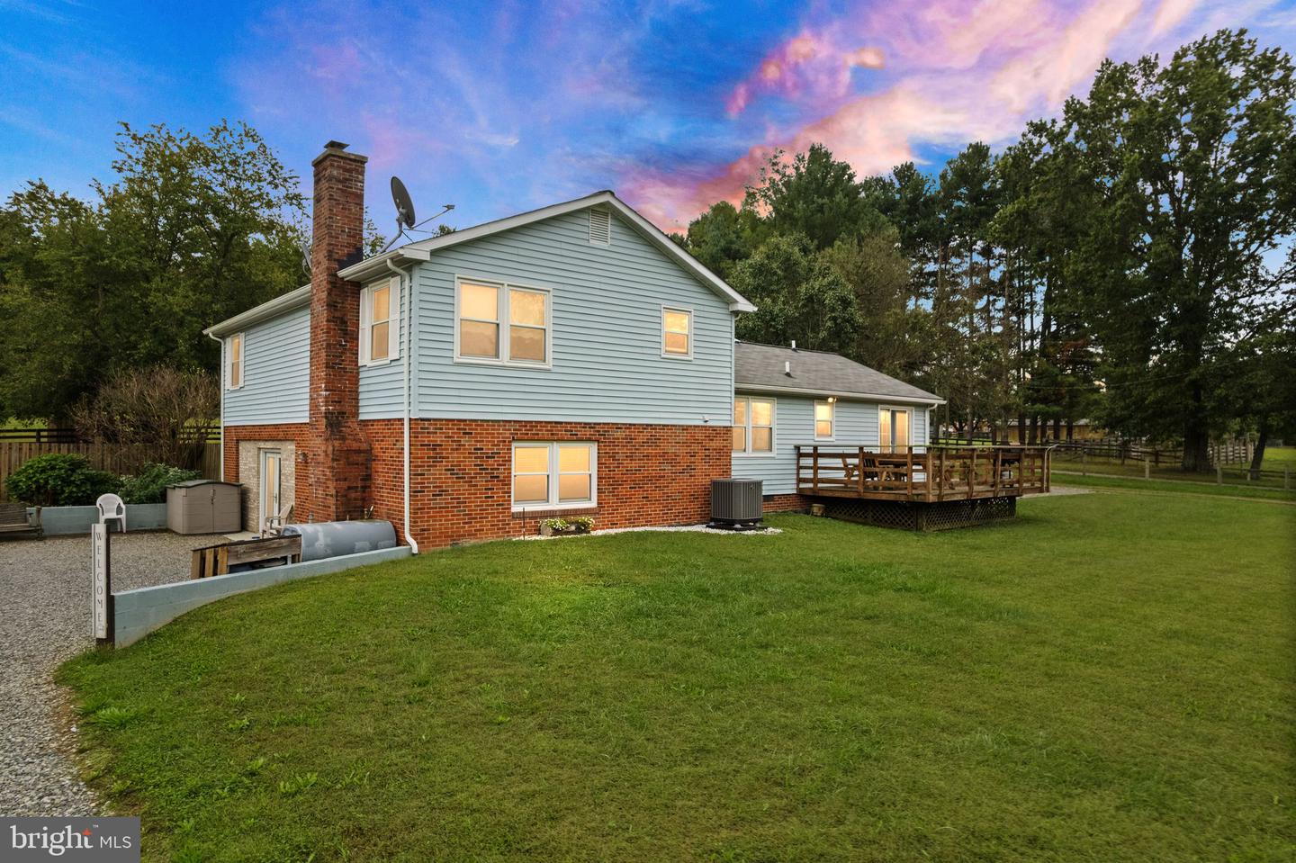 18957 AIRMONT RD, PURCELLVILLE, Virginia 20132, 3 Bedrooms Bedrooms, ,2 BathroomsBathrooms,Residential,For sale,18957 AIRMONT RD,VALO2107398 MLS # VALO2107398