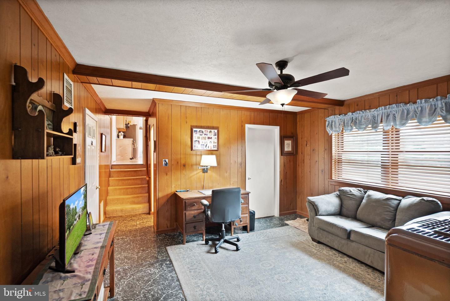 18957 AIRMONT RD, PURCELLVILLE, Virginia 20132, 3 Bedrooms Bedrooms, ,2 BathroomsBathrooms,Residential,For sale,18957 AIRMONT RD,VALO2107398 MLS # VALO2107398