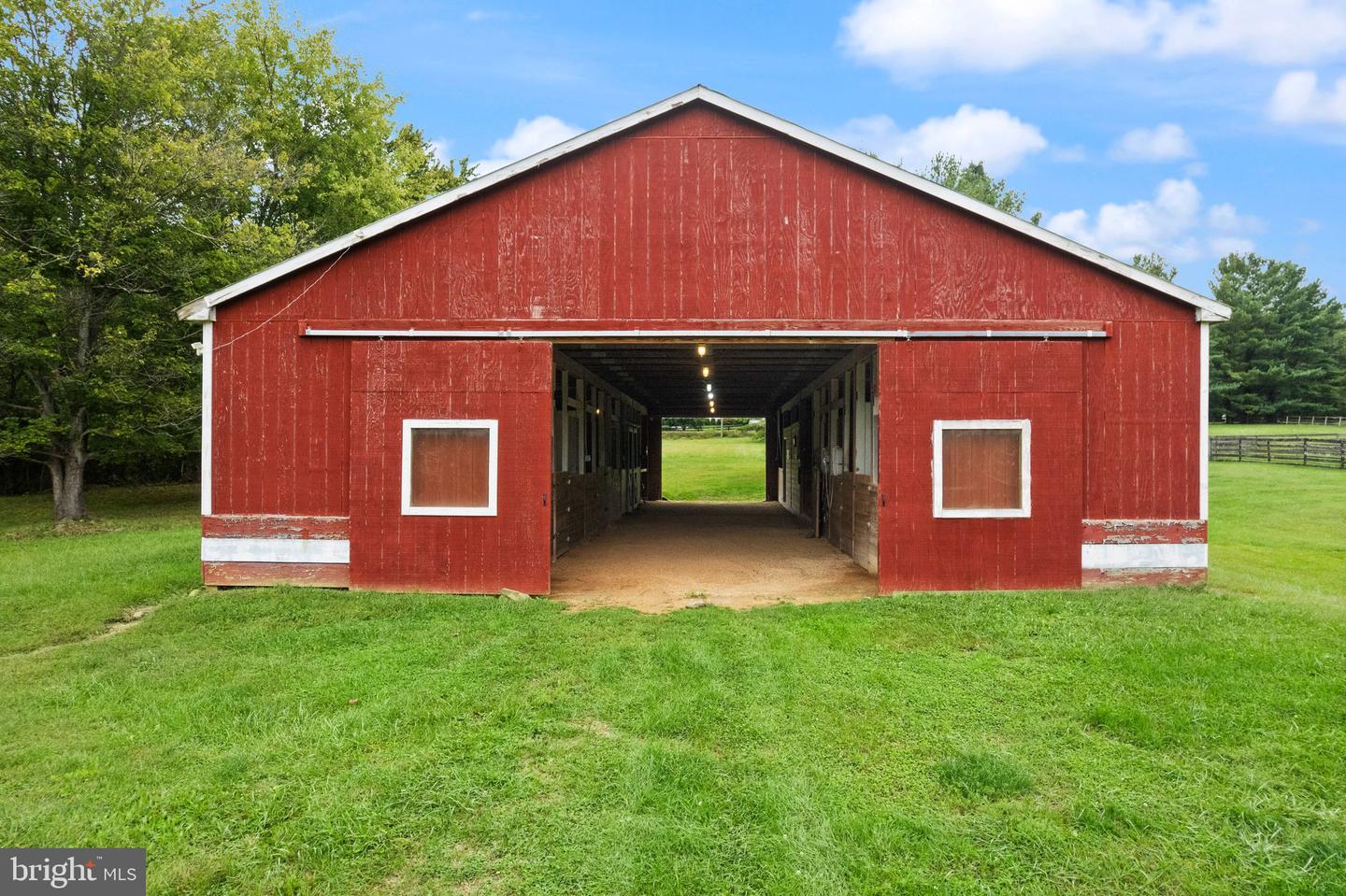 18957 AIRMONT RD, PURCELLVILLE, Virginia 20132, 3 Bedrooms Bedrooms, ,2 BathroomsBathrooms,Residential,For sale,18957 AIRMONT RD,VALO2107398 MLS # VALO2107398