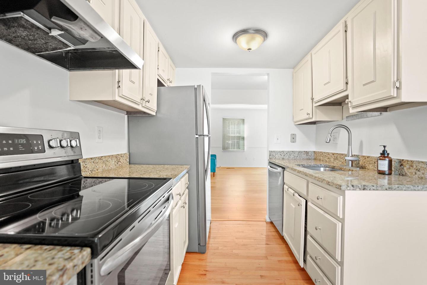 4869 NASH DR, FAIRFAX, Virginia 22032, 3 Bedrooms Bedrooms, 12 Rooms Rooms,2 BathroomsBathrooms,Residential,For sale,4869 NASH DR,VAFX2268838 MLS # VAFX2268838