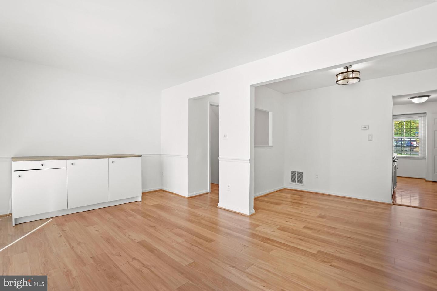 4869 NASH DR, FAIRFAX, Virginia 22032, 3 Bedrooms Bedrooms, 12 Rooms Rooms,2 BathroomsBathrooms,Residential,For sale,4869 NASH DR,VAFX2268838 MLS # VAFX2268838