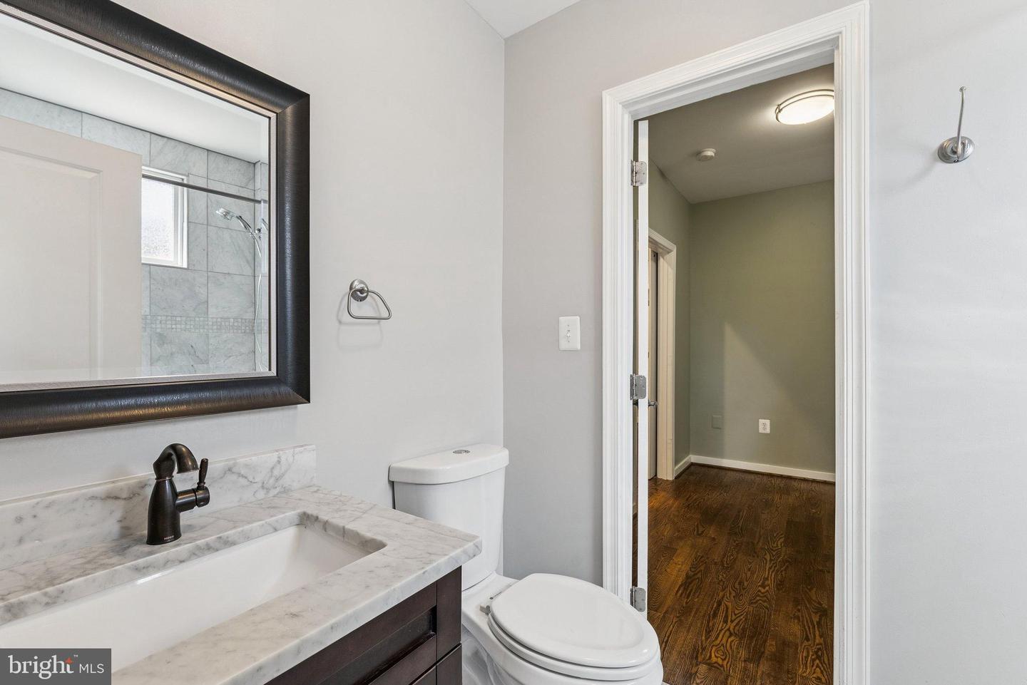 WASHINGTON, District Of Columbia 20002, 4 Bedrooms Bedrooms, 11 Rooms Rooms,3 BathroomsBathrooms,Residential,For sale,DCDC2223782 MLS # DCDC2223782