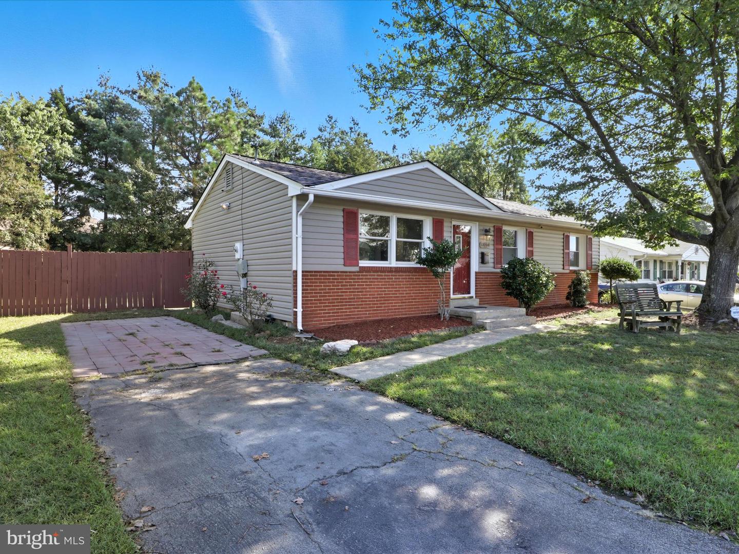 13203 HADDOCK RD, WOODBRIDGE, Virginia 22193, 3 Bedrooms Bedrooms, ,1 BathroomBathrooms,Residential,For sale,13203 HADDOCK RD,VAPW2104608 MLS # VAPW2104608