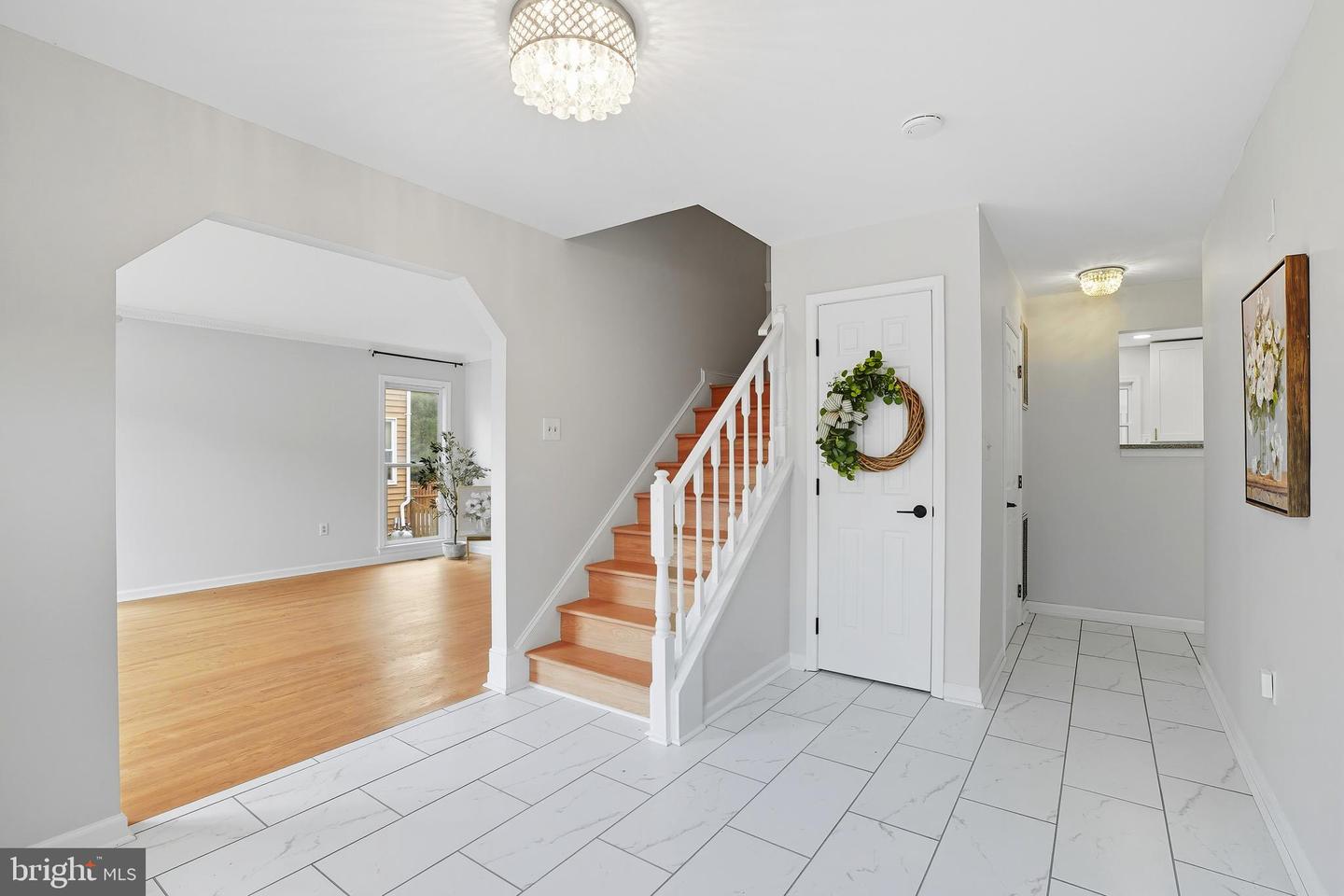 428 WESTSIDE STATION DR, WINCHESTER, Virginia 22601, 5 Bedrooms Bedrooms, ,3 BathroomsBathrooms,Residential,For sale,428 WESTSIDE STATION DR,VAFV2036980 MLS # VAFV2036980