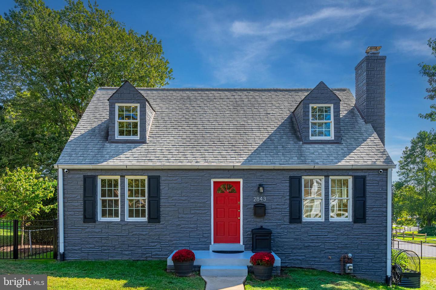 2843 GREENWAY BLVD, FALLS CHURCH, Virginia 22042, 3 Bedrooms Bedrooms, ,3 BathroomsBathrooms,Residential,For sale,2843 GREENWAY BLVD,VAFX2268930 MLS # VAFX2268930