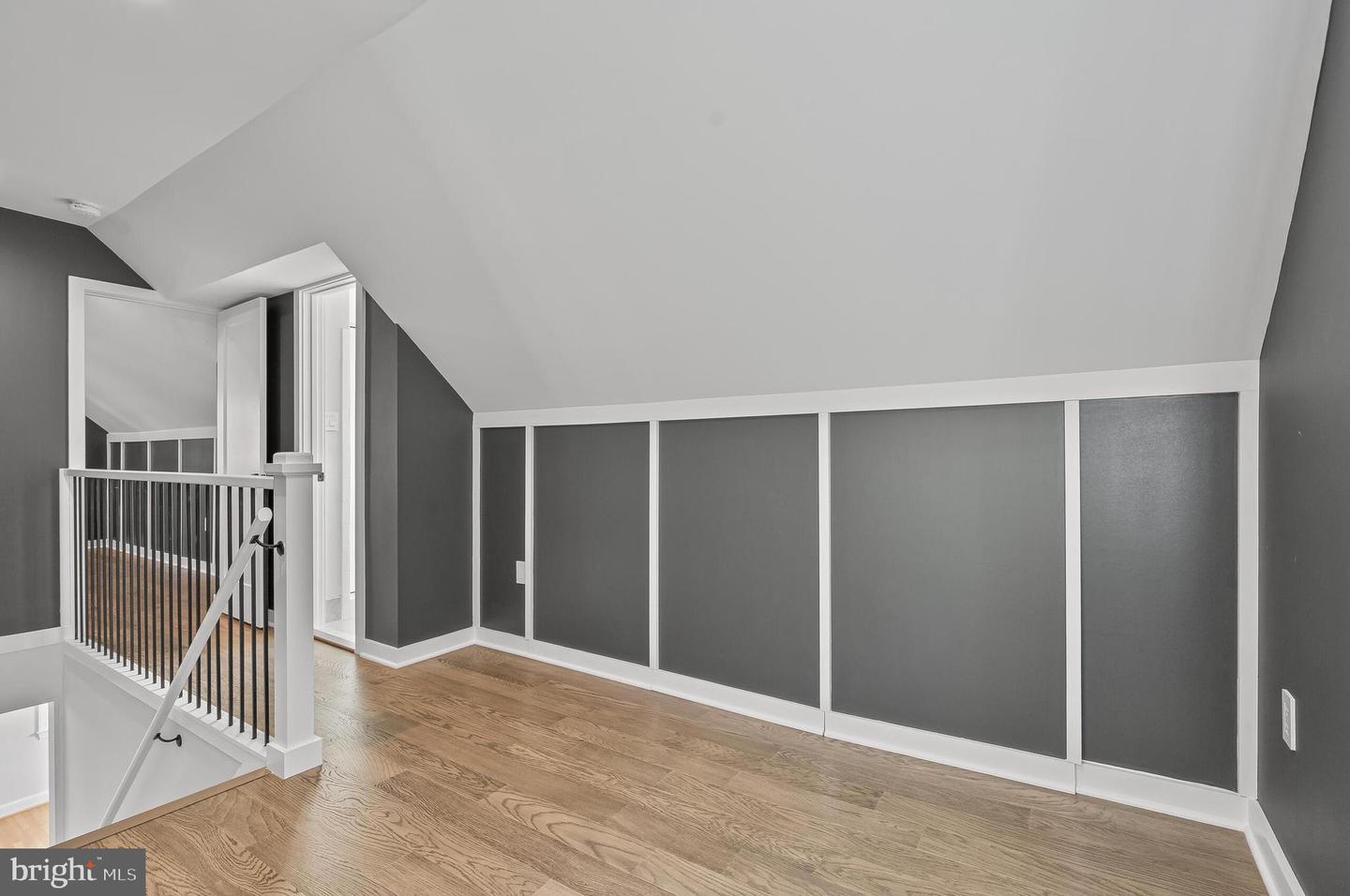 2843 GREENWAY BLVD, FALLS CHURCH, Virginia 22042, 3 Bedrooms Bedrooms, ,3 BathroomsBathrooms,Residential,For sale,2843 GREENWAY BLVD,VAFX2268930 MLS # VAFX2268930