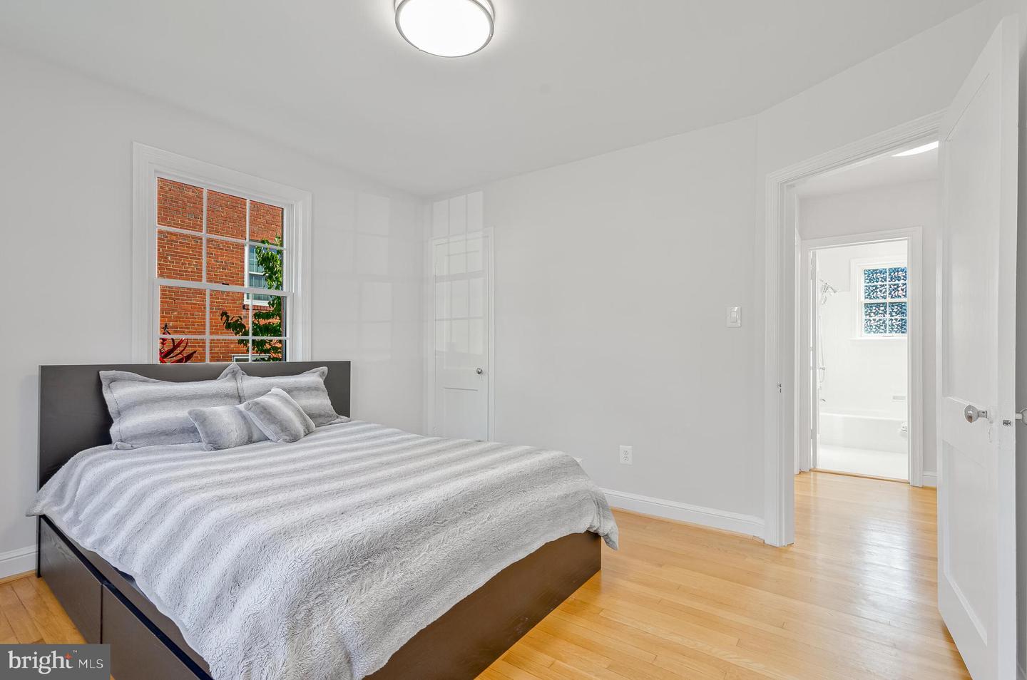 2843 GREENWAY BLVD, FALLS CHURCH, Virginia 22042, 3 Bedrooms Bedrooms, ,3 BathroomsBathrooms,Residential,For sale,2843 GREENWAY BLVD,VAFX2268930 MLS # VAFX2268930