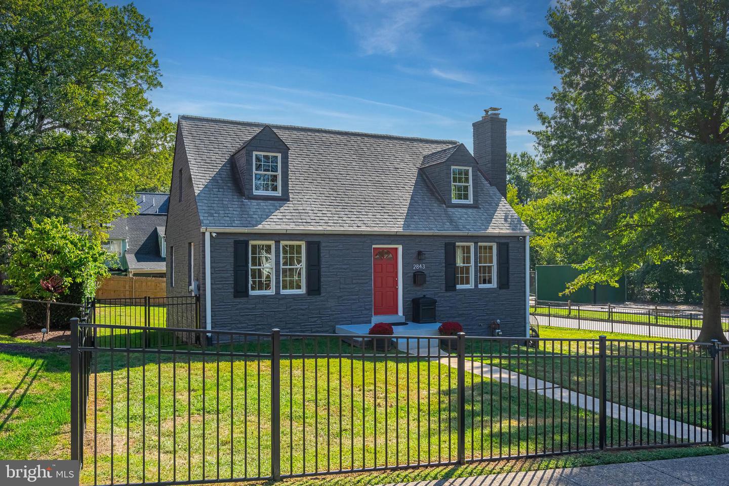 2843 GREENWAY BLVD, FALLS CHURCH, Virginia 22042, 3 Bedrooms Bedrooms, ,3 BathroomsBathrooms,Residential,For sale,2843 GREENWAY BLVD,VAFX2268930 MLS # VAFX2268930