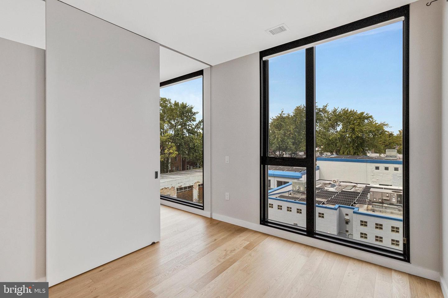 57 N ST NW #433, WASHINGTON, District Of Columbia 20001, 1 Bedroom Bedrooms, ,1 BathroomBathrooms,Residential,For sale,57 N ST NW #433,DCDC2223810 MLS # DCDC2223810