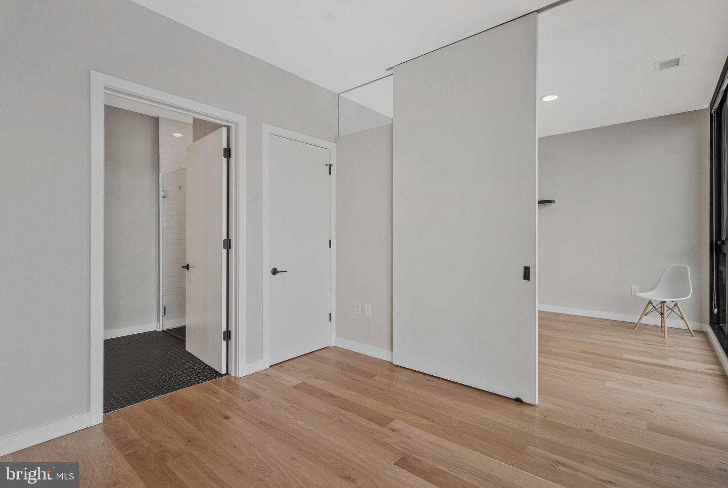 57 N ST NW #433, WASHINGTON, District Of Columbia 20001, 1 Bedroom Bedrooms, ,1 BathroomBathrooms,Residential,For sale,57 N ST NW #433,DCDC2223810 MLS # DCDC2223810