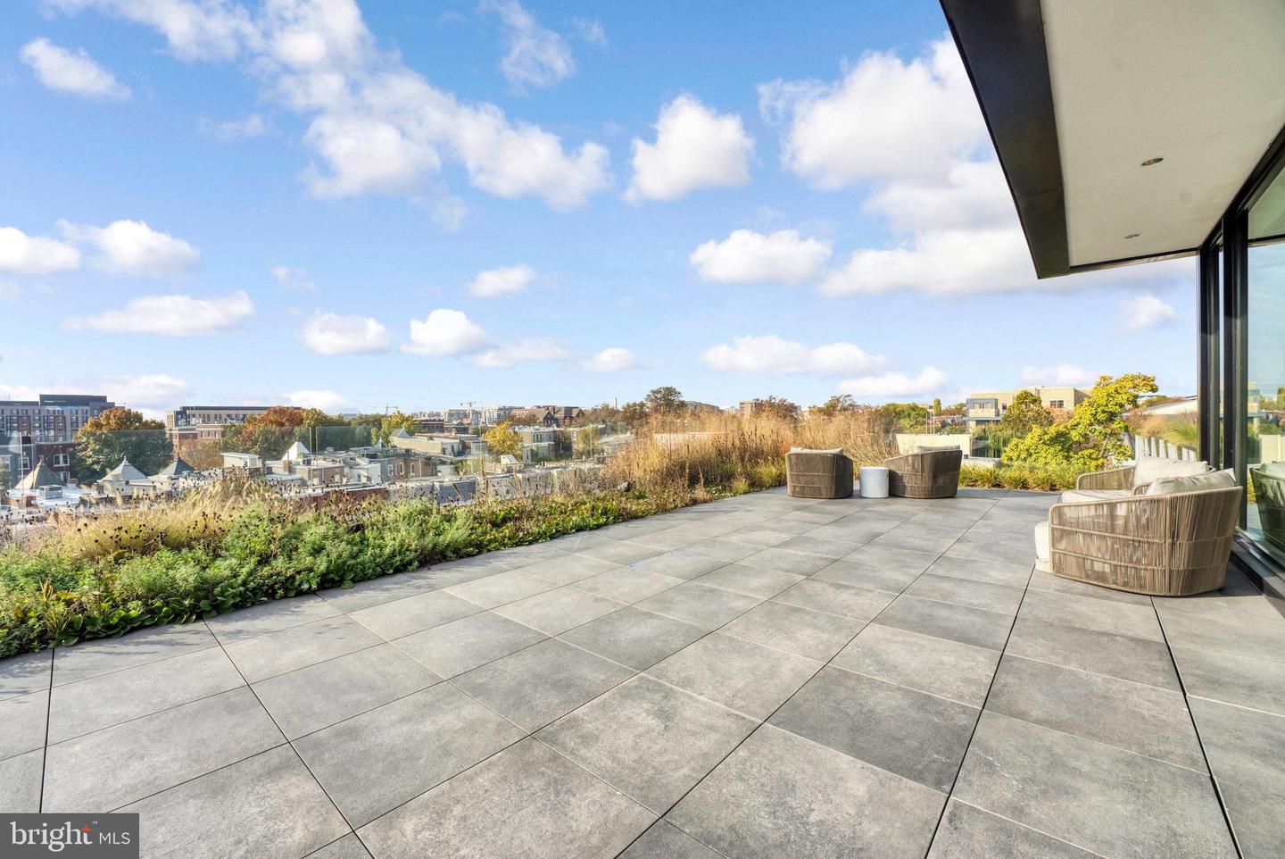 57 N ST NW #433, WASHINGTON, District Of Columbia 20001, 1 Bedroom Bedrooms, ,1 BathroomBathrooms,Residential,For sale,57 N ST NW #433,DCDC2223810 MLS # DCDC2223810