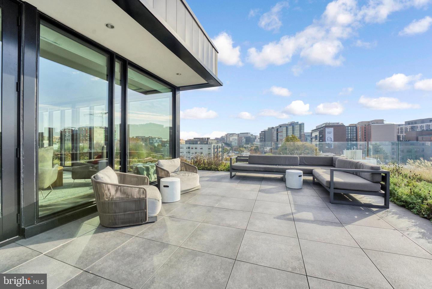 57 N ST NW #433, WASHINGTON, District Of Columbia 20001, 1 Bedroom Bedrooms, ,1 BathroomBathrooms,Residential,For sale,57 N ST NW #433,DCDC2223810 MLS # DCDC2223810