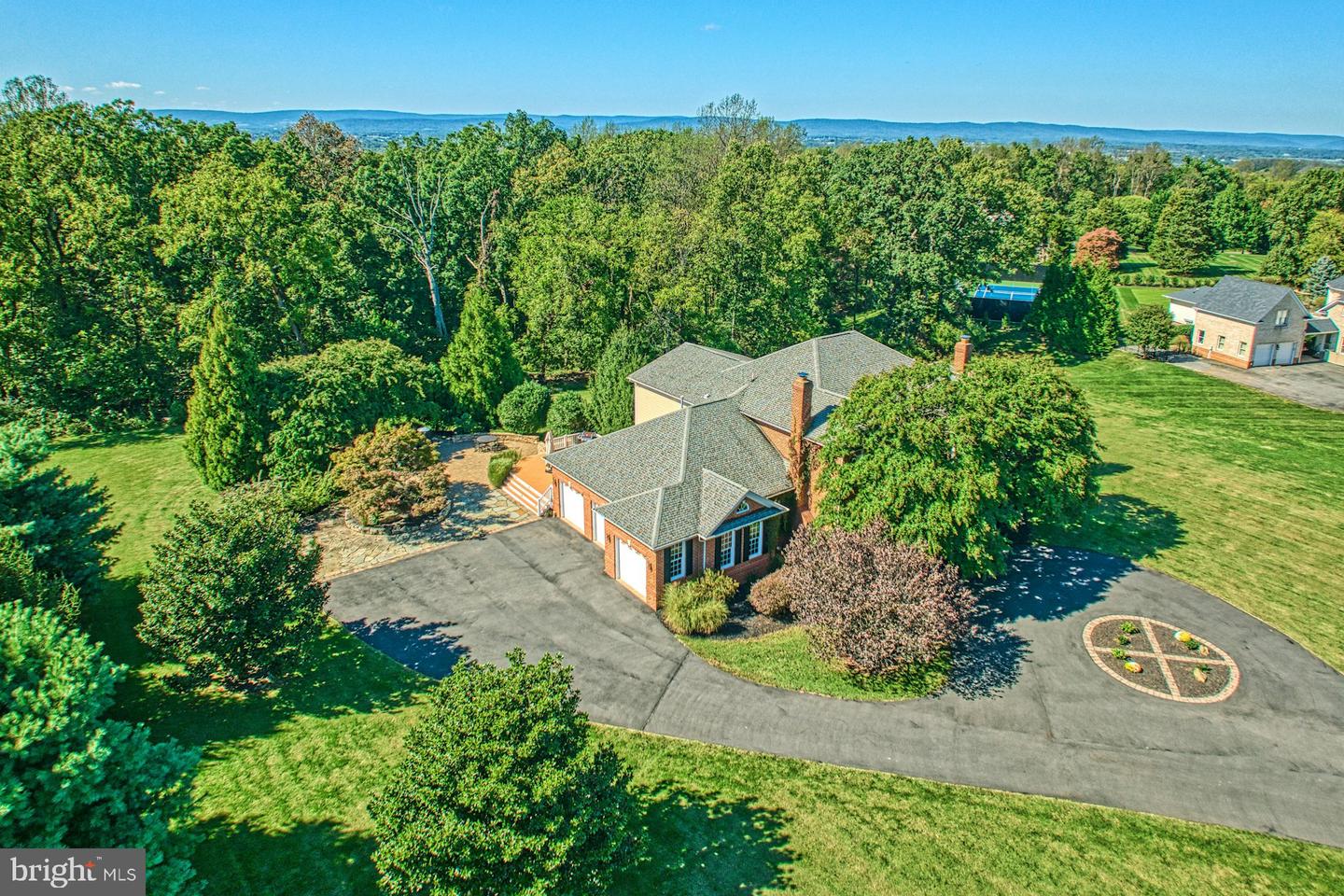 17009 BOLD VENTURE DR, LEESBURG, Virginia 20176, 4 Bedrooms Bedrooms, ,5 BathroomsBathrooms,Residential,For sale,17009 BOLD VENTURE DR,VALO2107466 MLS # VALO2107466