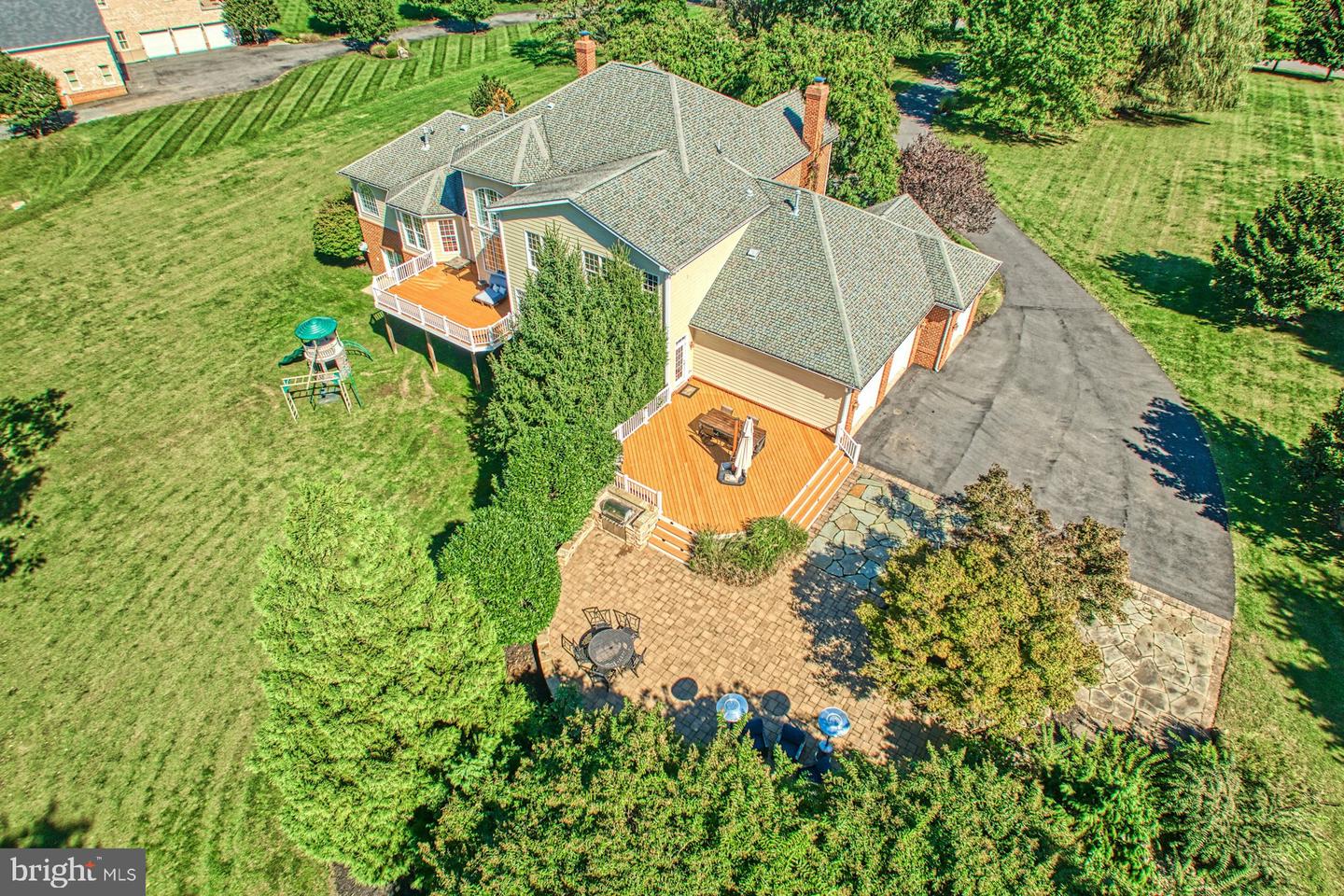 17009 BOLD VENTURE DR, LEESBURG, Virginia 20176, 4 Bedrooms Bedrooms, ,5 BathroomsBathrooms,Residential,For sale,17009 BOLD VENTURE DR,VALO2107466 MLS # VALO2107466