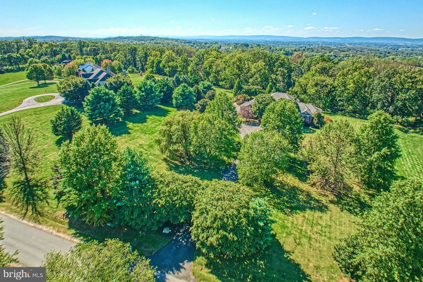 17009 BOLD VENTURE DR, LEESBURG, Virginia 20176, 4 Bedrooms Bedrooms, ,5 BathroomsBathrooms,Residential,For sale,17009 BOLD VENTURE DR,VALO2107466 MLS # VALO2107466