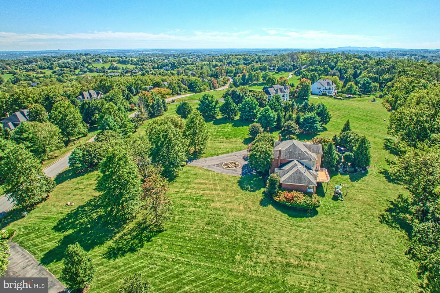 17009 BOLD VENTURE DR, LEESBURG, Virginia 20176, 4 Bedrooms Bedrooms, ,5 BathroomsBathrooms,Residential,For sale,17009 BOLD VENTURE DR,VALO2107466 MLS # VALO2107466