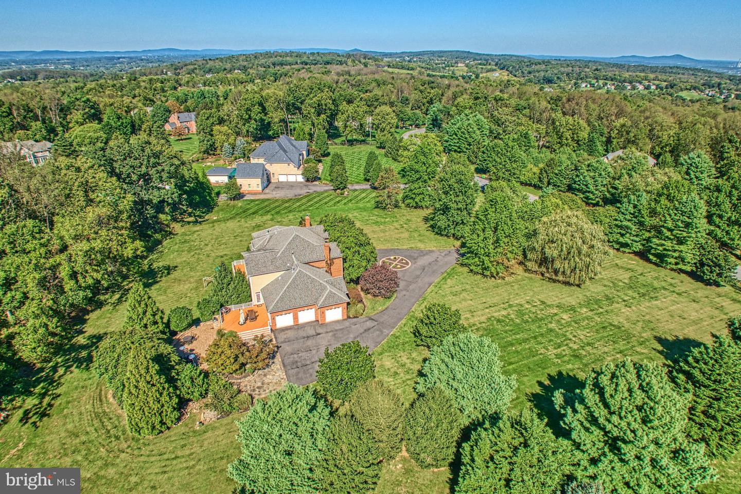 17009 BOLD VENTURE DR, LEESBURG, Virginia 20176, 4 Bedrooms Bedrooms, ,5 BathroomsBathrooms,Residential,For sale,17009 BOLD VENTURE DR,VALO2107466 MLS # VALO2107466