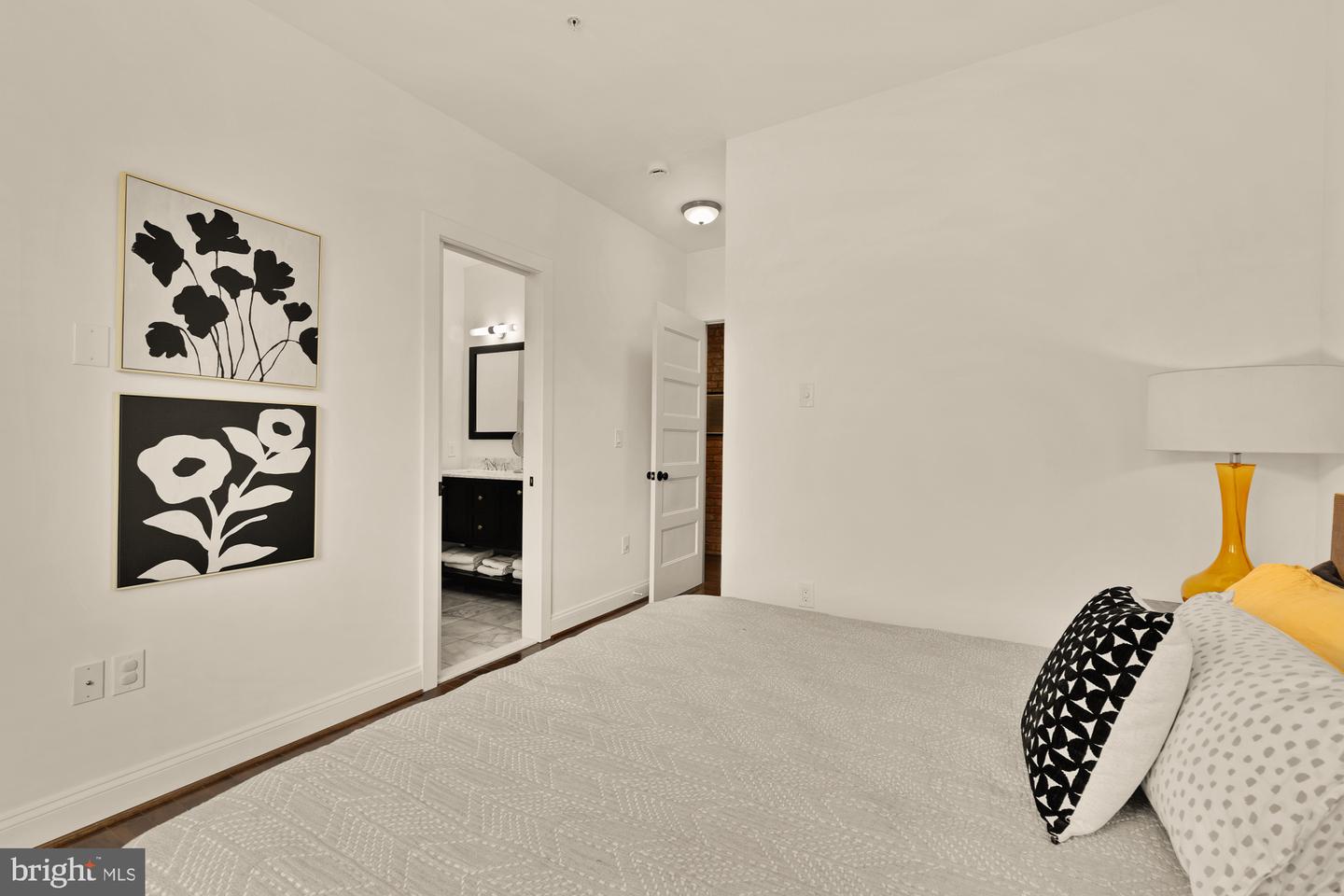 1249 KENYON ST NW #4, WASHINGTON, District Of Columbia 20010, 2 Bedrooms Bedrooms, ,2 BathroomsBathrooms,Residential,For sale,1249 KENYON ST NW #4,DCDC2224002 MLS # DCDC2224002