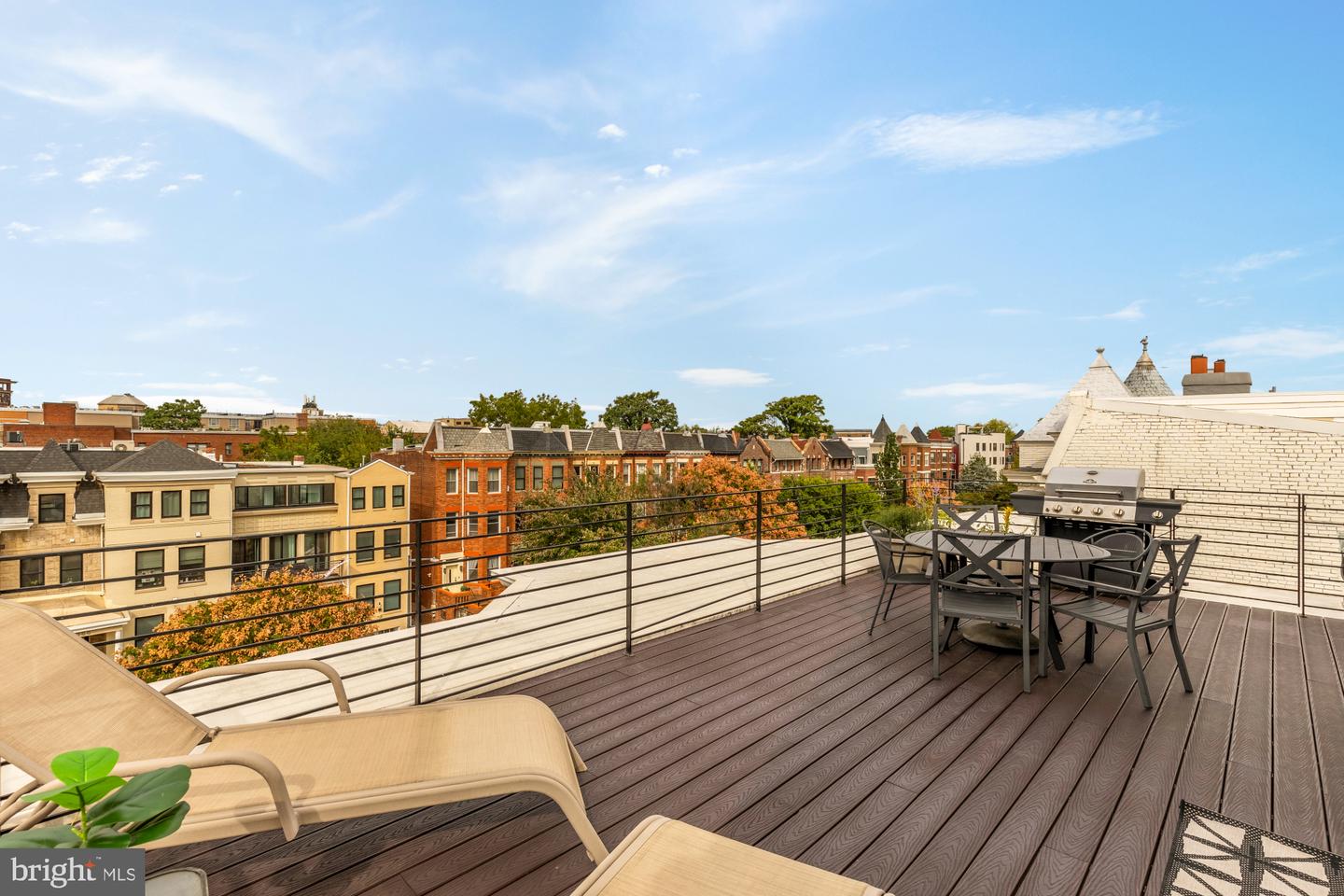 1249 KENYON ST NW #4, WASHINGTON, District Of Columbia 20010, 2 Bedrooms Bedrooms, ,2 BathroomsBathrooms,Residential,For sale,1249 KENYON ST NW #4,DCDC2224002 MLS # DCDC2224002