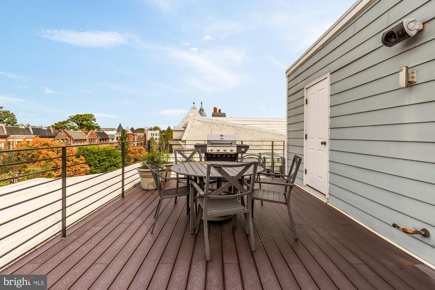 1249 KENYON ST NW #4, WASHINGTON, District Of Columbia 20010, 2 Bedrooms Bedrooms, ,2 BathroomsBathrooms,Residential,For sale,1249 KENYON ST NW #4,DCDC2224002 MLS # DCDC2224002