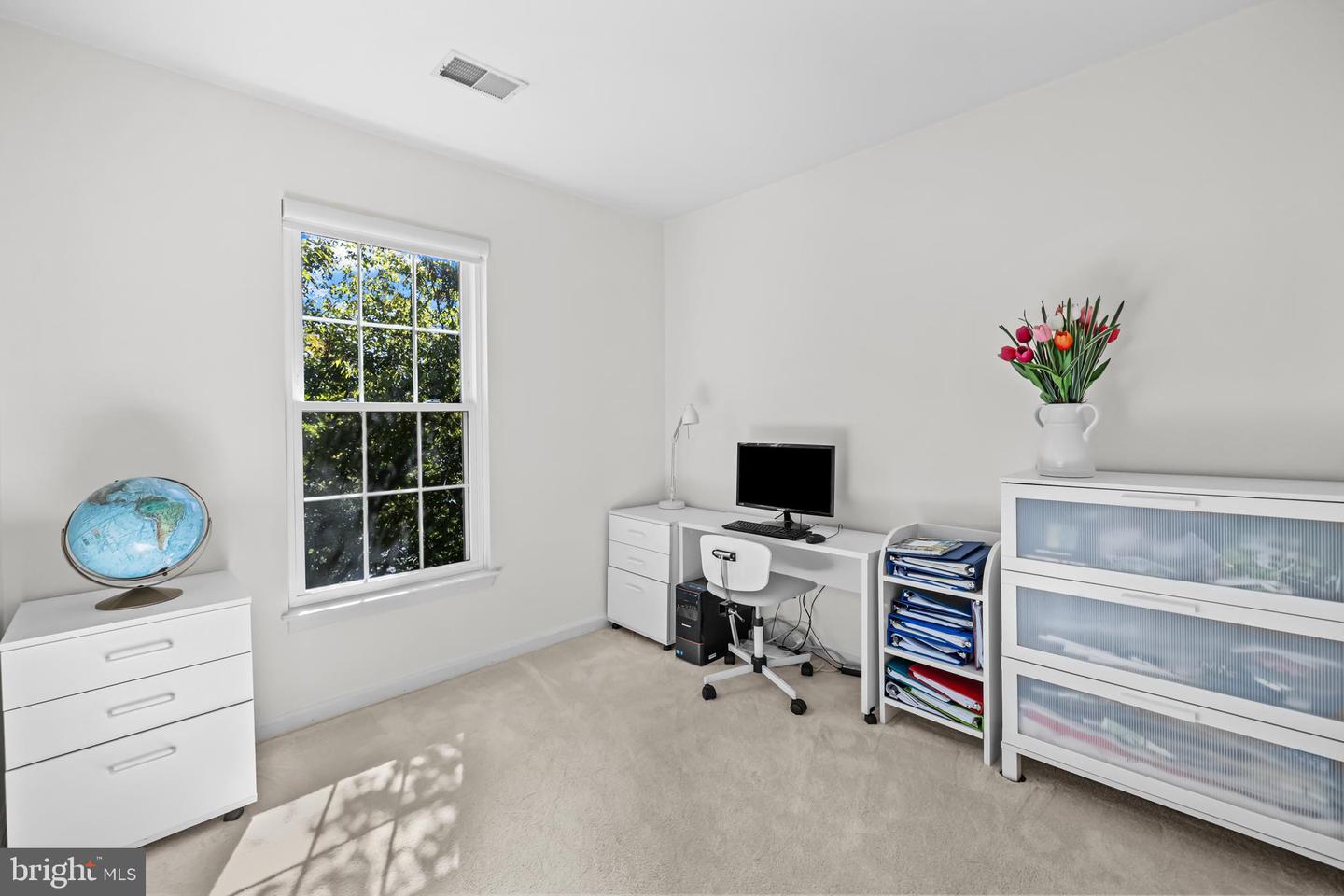 4925 WAPLE LN, ALEXANDRIA, Virginia 22304, 3 Bedrooms Bedrooms, ,2 BathroomsBathrooms,Residential,For sale,4925 WAPLE LN,VAAX2050122 MLS # VAAX2050122