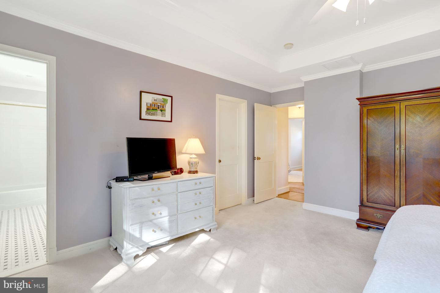 1114 HARRISON ST N, ARLINGTON, Virginia 22205, 3 Bedrooms Bedrooms, ,2 BathroomsBathrooms,Residential,For sale,1114 HARRISON ST N,VAAR2064162 MLS # VAAR2064162