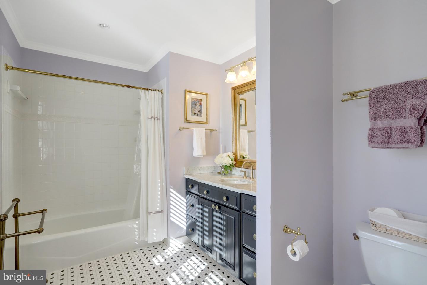 1114 HARRISON ST N, ARLINGTON, Virginia 22205, 3 Bedrooms Bedrooms, ,2 BathroomsBathrooms,Residential,For sale,1114 HARRISON ST N,VAAR2064162 MLS # VAAR2064162