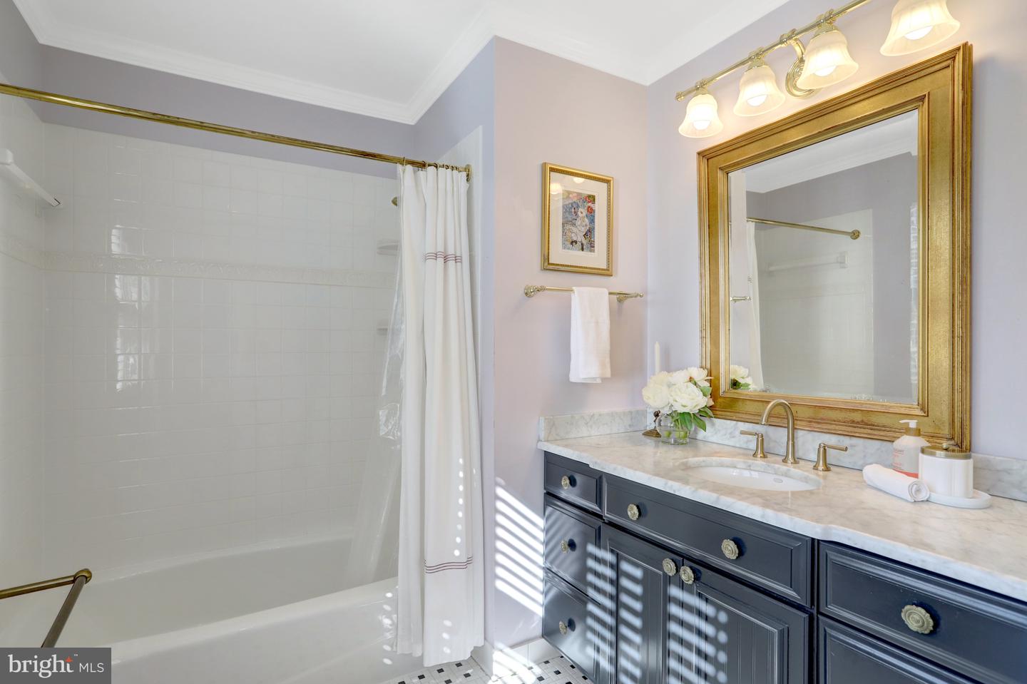 1114 HARRISON ST N, ARLINGTON, Virginia 22205, 3 Bedrooms Bedrooms, ,2 BathroomsBathrooms,Residential,For sale,1114 HARRISON ST N,VAAR2064162 MLS # VAAR2064162