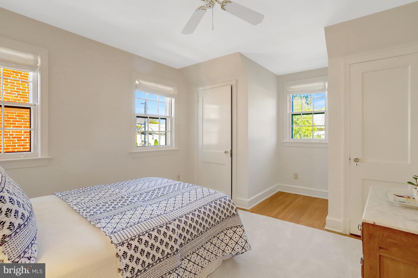 1114 HARRISON ST N, ARLINGTON, Virginia 22205, 3 Bedrooms Bedrooms, ,2 BathroomsBathrooms,Residential,For sale,1114 HARRISON ST N,VAAR2064162 MLS # VAAR2064162
