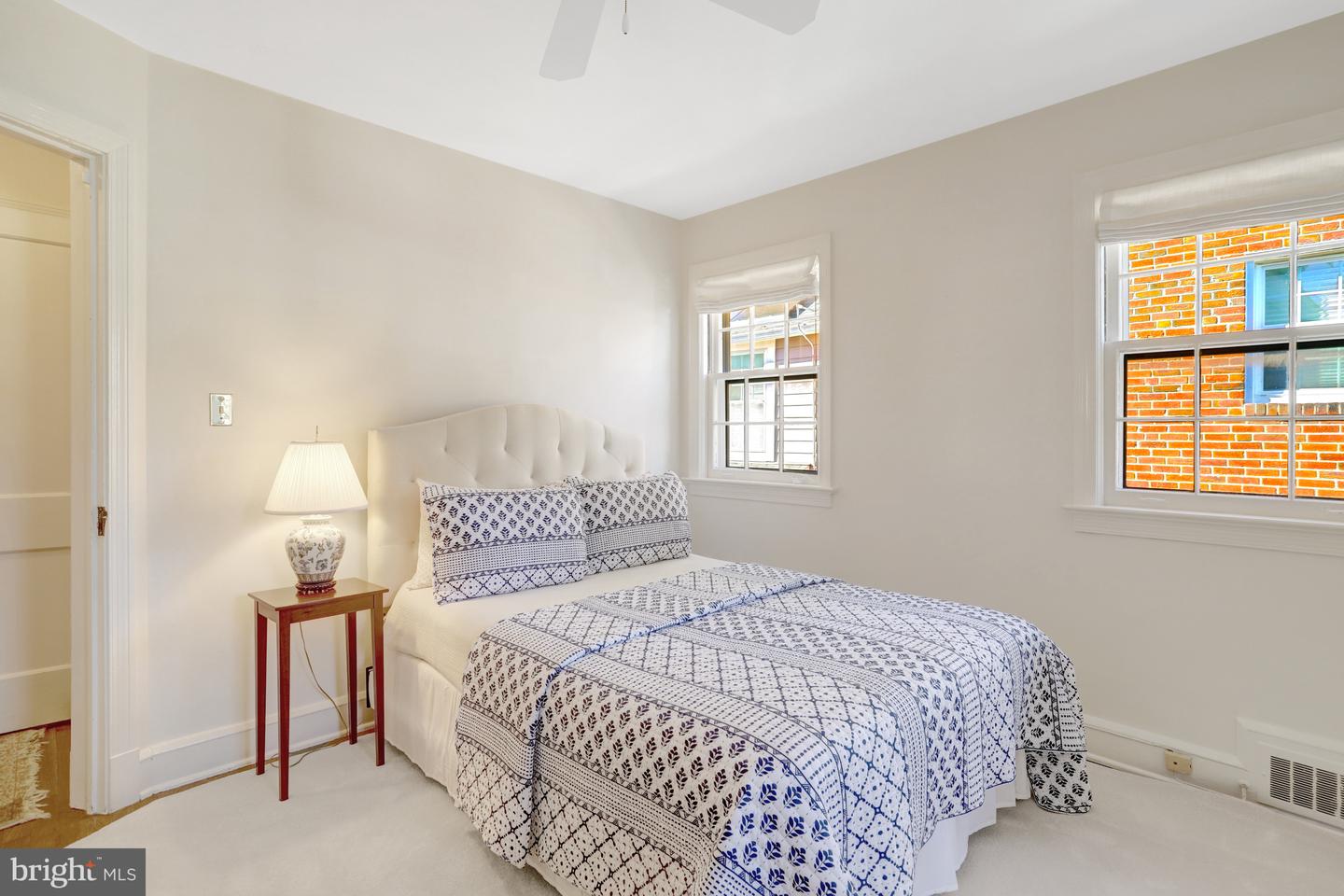 1114 HARRISON ST N, ARLINGTON, Virginia 22205, 3 Bedrooms Bedrooms, ,2 BathroomsBathrooms,Residential,For sale,1114 HARRISON ST N,VAAR2064162 MLS # VAAR2064162