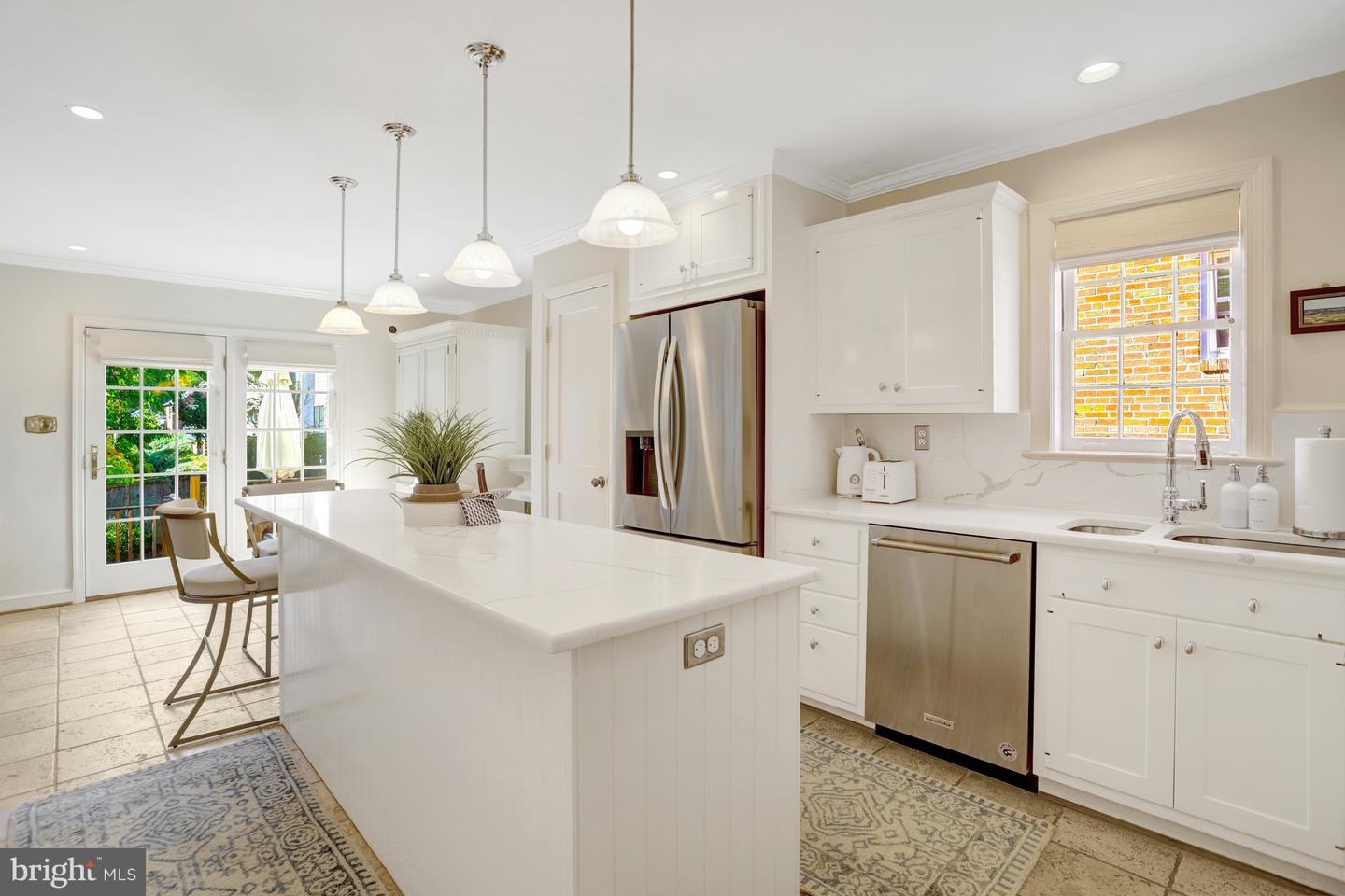 1114 HARRISON ST N, ARLINGTON, Virginia 22205, 3 Bedrooms Bedrooms, ,2 BathroomsBathrooms,Residential,For sale,1114 HARRISON ST N,VAAR2064162 MLS # VAAR2064162