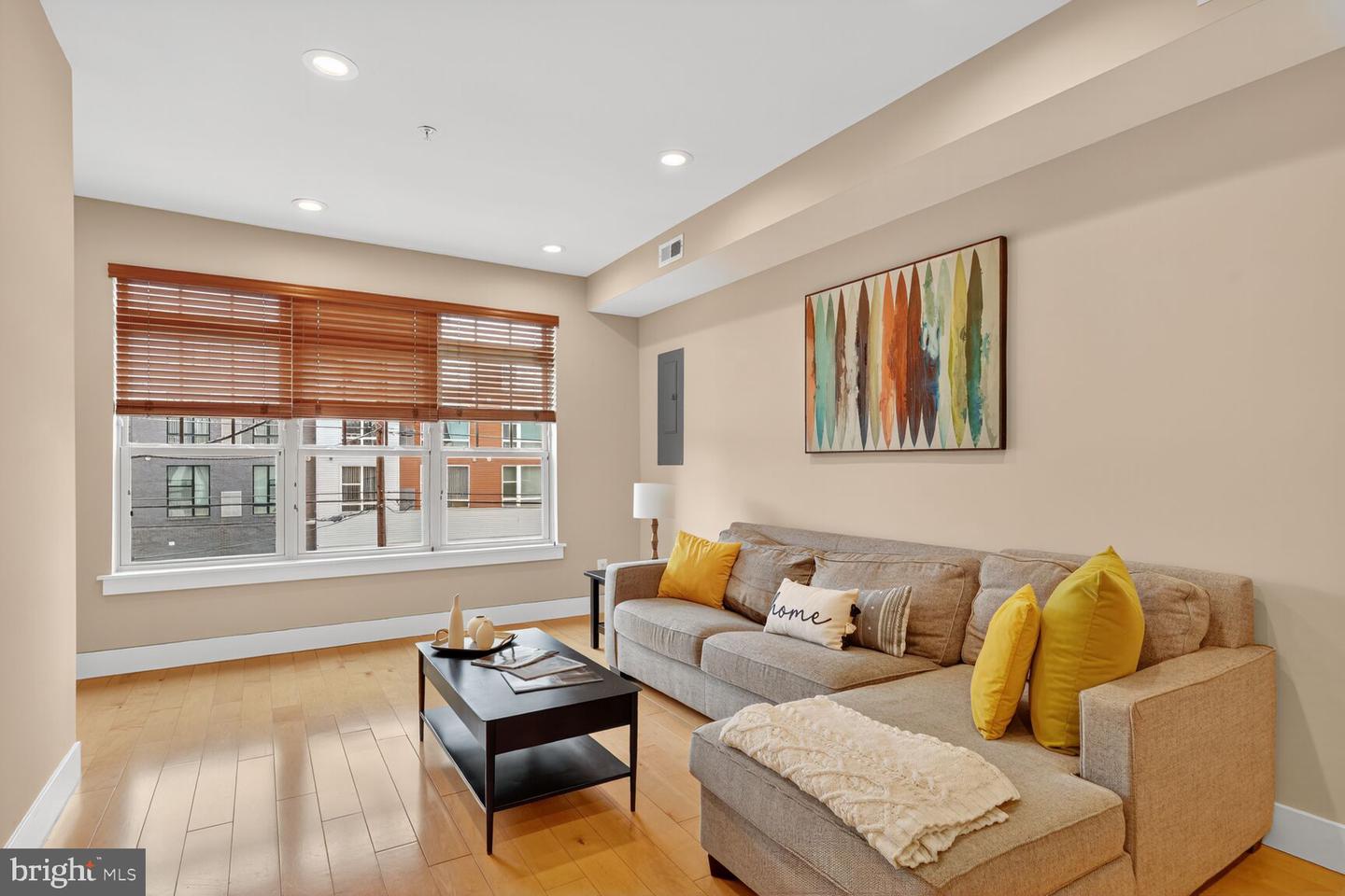 816 KENNEDY ST NW #3, WASHINGTON, District Of Columbia 20011, 2 Bedrooms Bedrooms, ,2 BathroomsBathrooms,Residential,For sale,816 KENNEDY ST NW #3,DCDC2224144 MLS # DCDC2224144