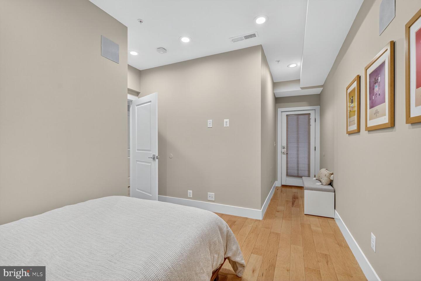 816 KENNEDY ST NW #3, WASHINGTON, District Of Columbia 20011, 2 Bedrooms Bedrooms, ,2 BathroomsBathrooms,Residential,For sale,816 KENNEDY ST NW #3,DCDC2224144 MLS # DCDC2224144
