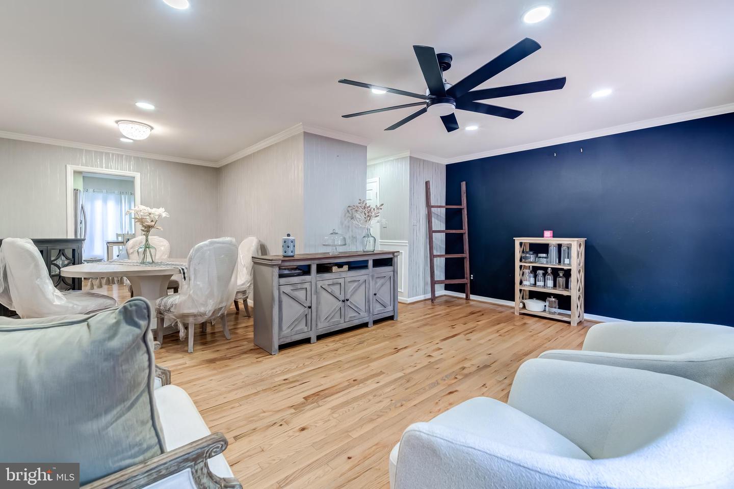 2937 CAMBRIDGE DR, WOODBRIDGE, Virginia 22192, 3 Bedrooms Bedrooms, ,3 BathroomsBathrooms,Residential,For sale,2937 CAMBRIDGE DR,VAPW2104638 MLS # VAPW2104638