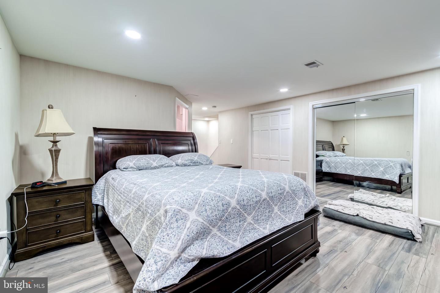 2937 CAMBRIDGE DR, WOODBRIDGE, Virginia 22192, 3 Bedrooms Bedrooms, ,3 BathroomsBathrooms,Residential,For sale,2937 CAMBRIDGE DR,VAPW2104638 MLS # VAPW2104638