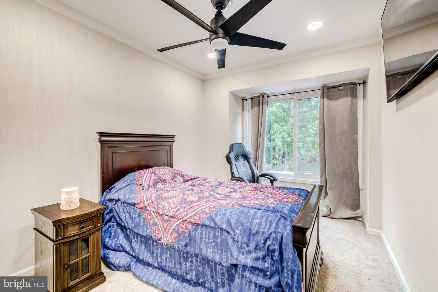 2937 CAMBRIDGE DR, WOODBRIDGE, Virginia 22192, 3 Bedrooms Bedrooms, ,3 BathroomsBathrooms,Residential,For sale,2937 CAMBRIDGE DR,VAPW2104638 MLS # VAPW2104638