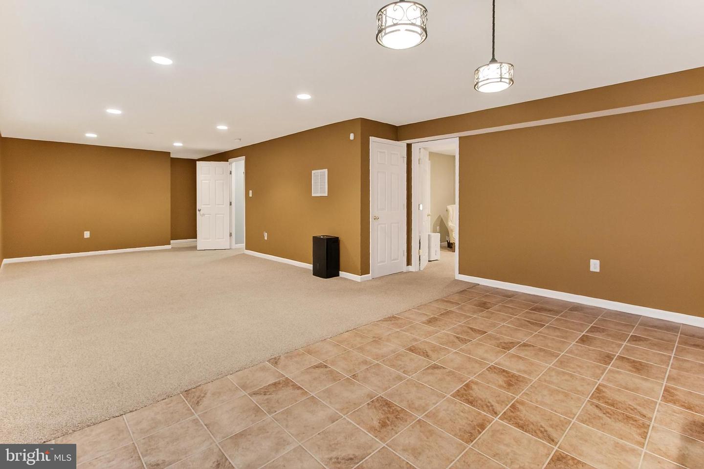 635 GALINA WAY, WARRENTON, Virginia 20186, 5 Bedrooms Bedrooms, ,3 BathroomsBathrooms,Residential,For sale,635 GALINA WAY,VAFQ2018416 MLS # VAFQ2018416
