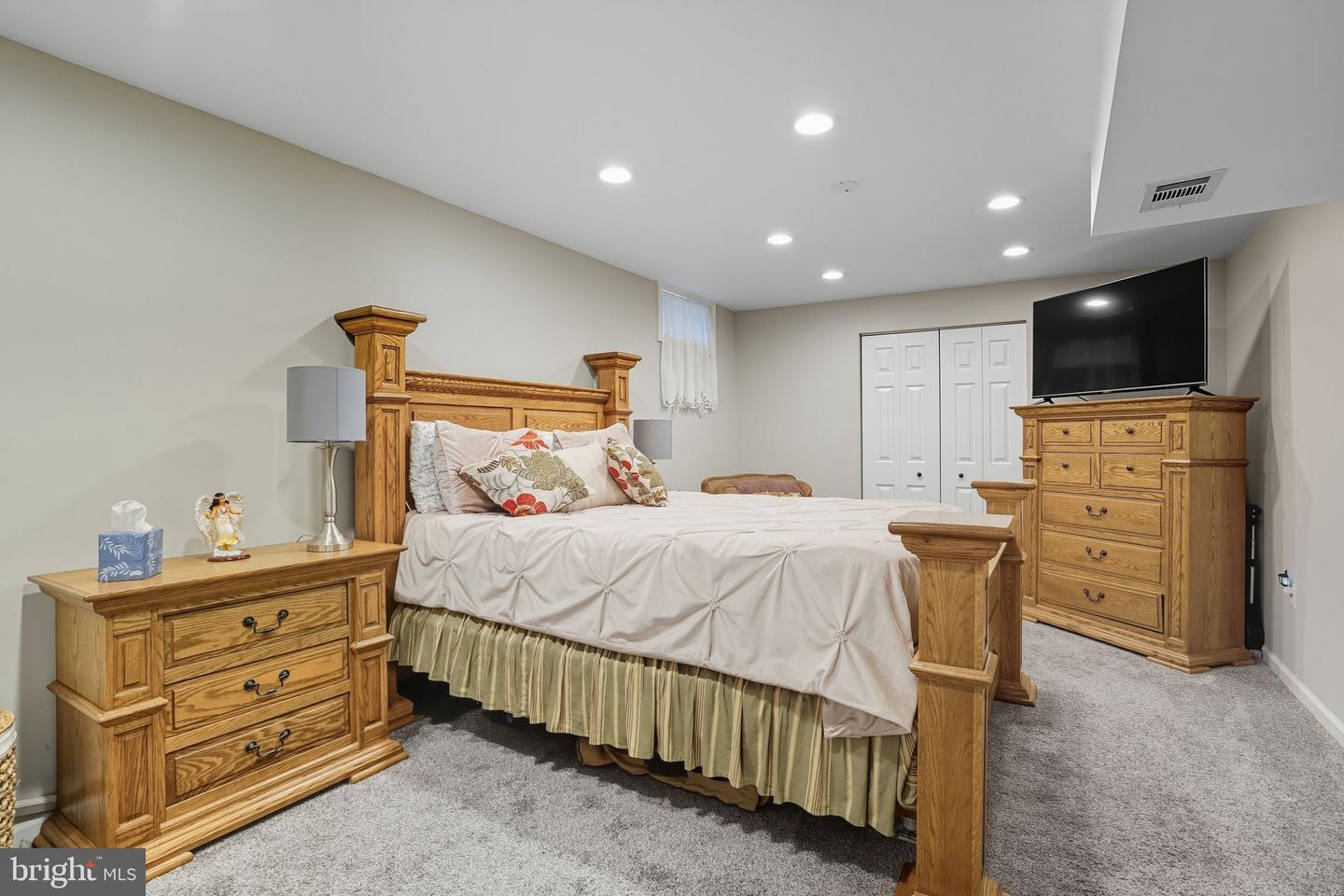 8503 CLEARRIDGE LN, MANASSAS, Virginia 20110, 4 Bedrooms Bedrooms, ,3 BathroomsBathrooms,Residential,For sale,8503 CLEARRIDGE LN,VAMN2009384 MLS # VAMN2009384