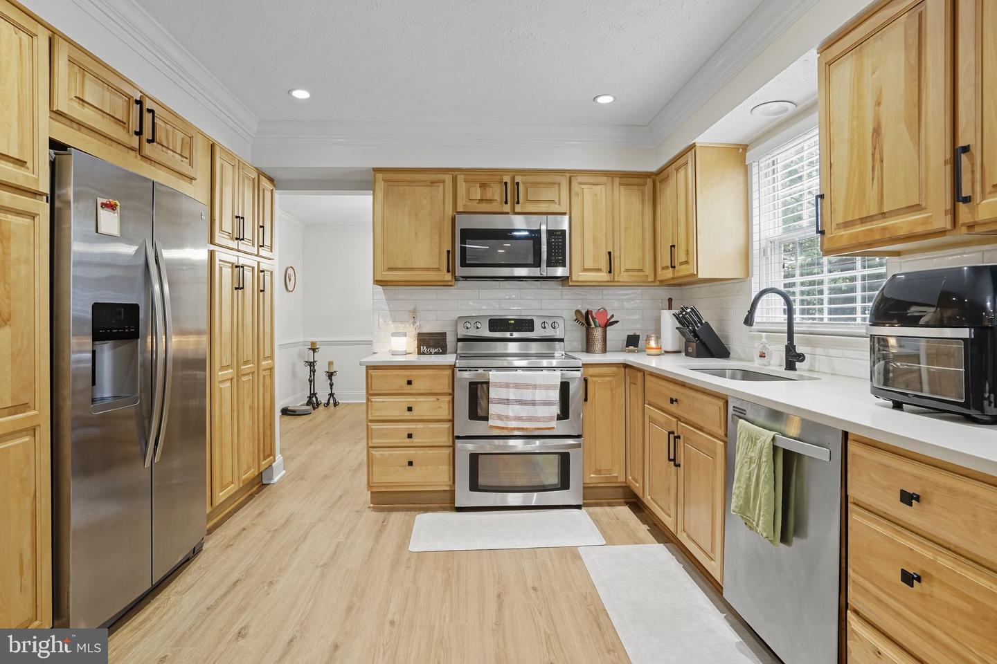 8503 CLEARRIDGE LN, MANASSAS, Virginia 20110, 4 Bedrooms Bedrooms, ,3 BathroomsBathrooms,Residential,For sale,8503 CLEARRIDGE LN,VAMN2009384 MLS # VAMN2009384