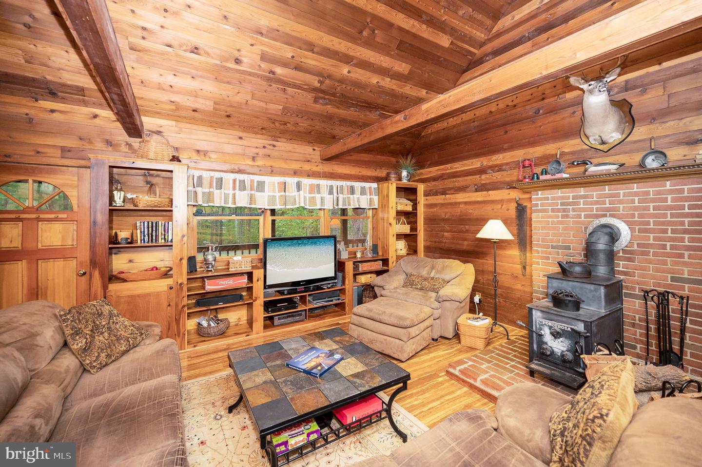 16180 MOUNTAIN TRACK RD, ORANGE, Virginia 22960, 3 Bedrooms Bedrooms, ,2 BathroomsBathrooms,Residential,For sale,16180 MOUNTAIN TRACK RD,VAOR2012370 MLS # VAOR2012370