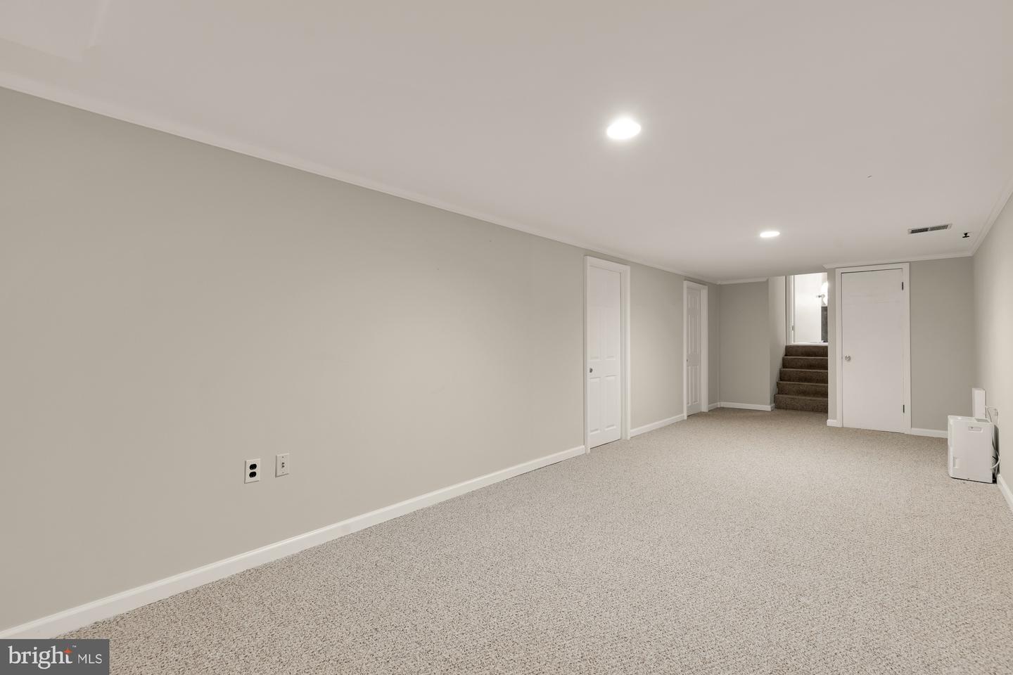 9107 JOYCE PHILLIP CT, SPRINGFIELD, Virginia 22153, 5 Bedrooms Bedrooms, ,3 BathroomsBathrooms,Residential,For sale,9107 JOYCE PHILLIP CT,VAFX2269016 MLS # VAFX2269016