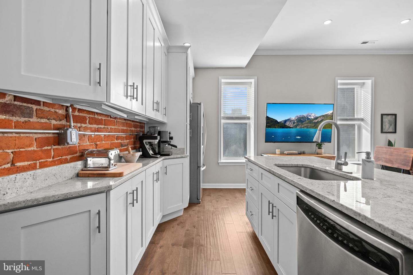 1322 RHODE ISLAND AVE NW #6, WASHINGTON, District Of Columbia 20005, 2 Bedrooms Bedrooms, ,1 BathroomBathrooms,Residential,For sale,1322 RHODE ISLAND AVE NW #6,DCDC2223956 MLS # DCDC2223956