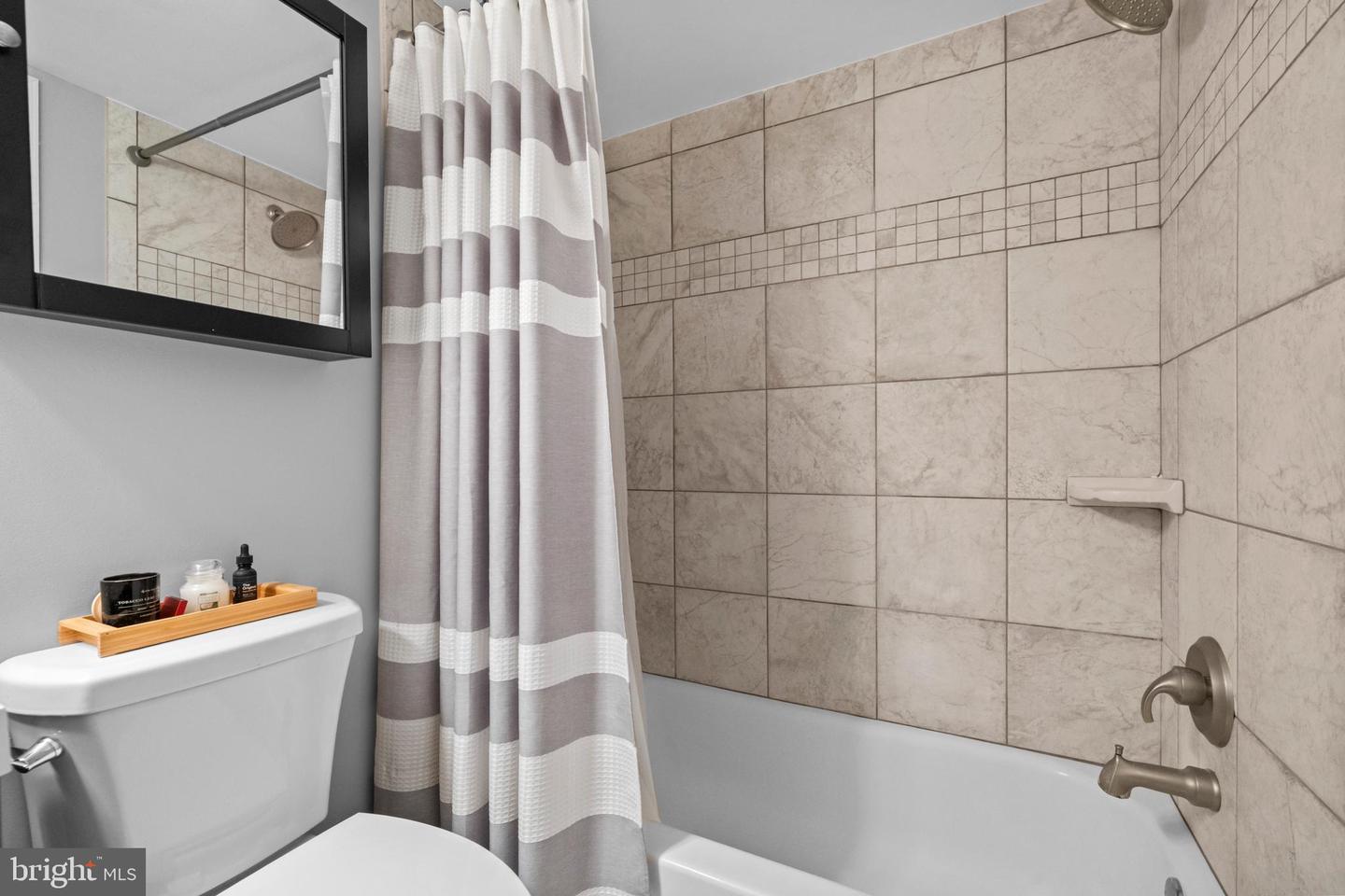 1322 RHODE ISLAND AVE NW #6, WASHINGTON, District Of Columbia 20005, 2 Bedrooms Bedrooms, ,1 BathroomBathrooms,Residential,For sale,1322 RHODE ISLAND AVE NW #6,DCDC2223956 MLS # DCDC2223956