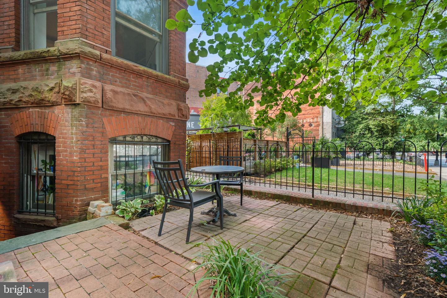 1322 RHODE ISLAND AVE NW #6, WASHINGTON, District Of Columbia 20005, 2 Bedrooms Bedrooms, ,1 BathroomBathrooms,Residential,For sale,1322 RHODE ISLAND AVE NW #6,DCDC2223956 MLS # DCDC2223956