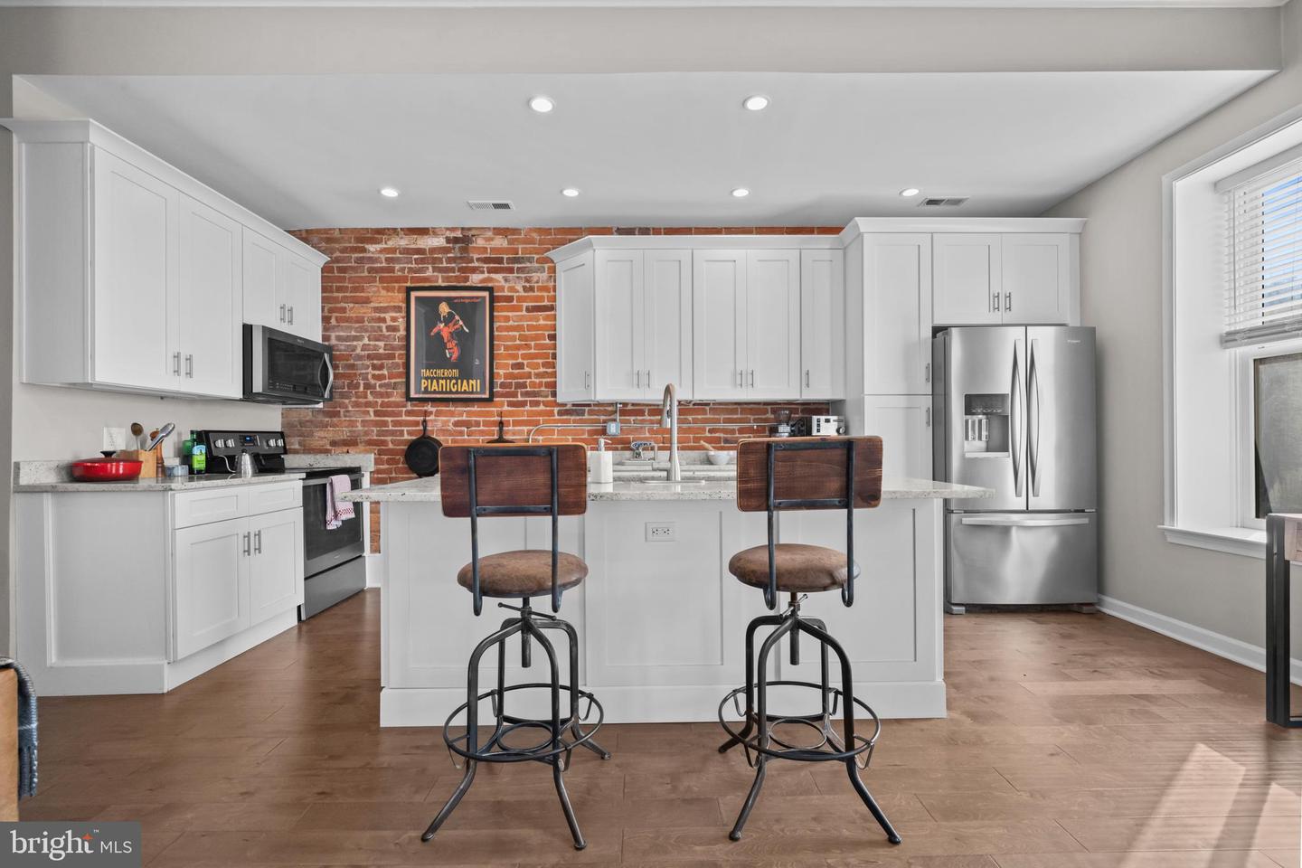 1322 RHODE ISLAND AVE NW #6, WASHINGTON, District Of Columbia 20005, 2 Bedrooms Bedrooms, ,1 BathroomBathrooms,Residential,For sale,1322 RHODE ISLAND AVE NW #6,DCDC2223956 MLS # DCDC2223956