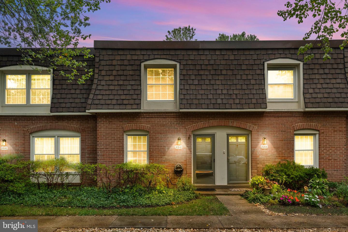 8218 CARRLEIGH PKWY #10, SPRINGFIELD, Virginia 22152, 2 Bedrooms Bedrooms, ,1 BathroomBathrooms,Residential,For sale,8218 CARRLEIGH PKWY #10,VAFX2269042 MLS # VAFX2269042